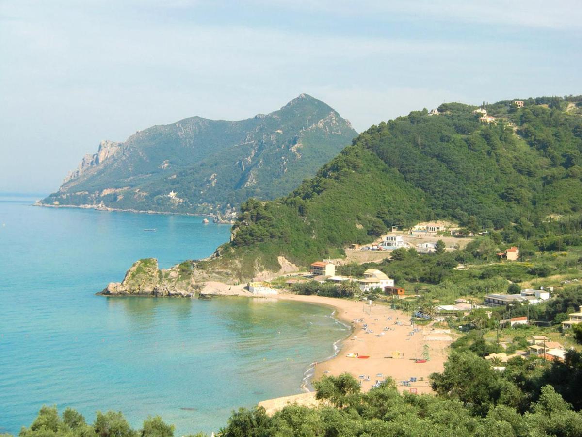 Large Apartment By The Pool - Pelekas Beach, Corfu Εξωτερικό φωτογραφία